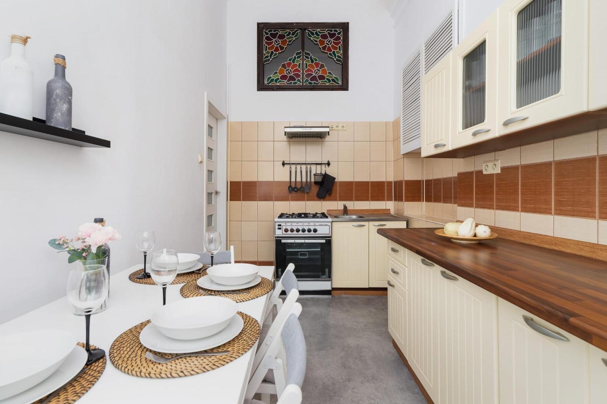 Podwale Uj Downtown Cracow By Renters Apartament